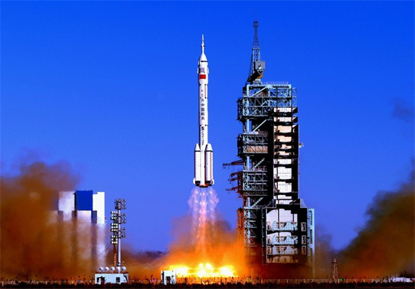 1958年，祁连山牌云顶集团3118用于浇筑 酒泉卫星发射基地发射塔架-图片来源网络.jpg